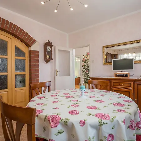 Janko Apartment